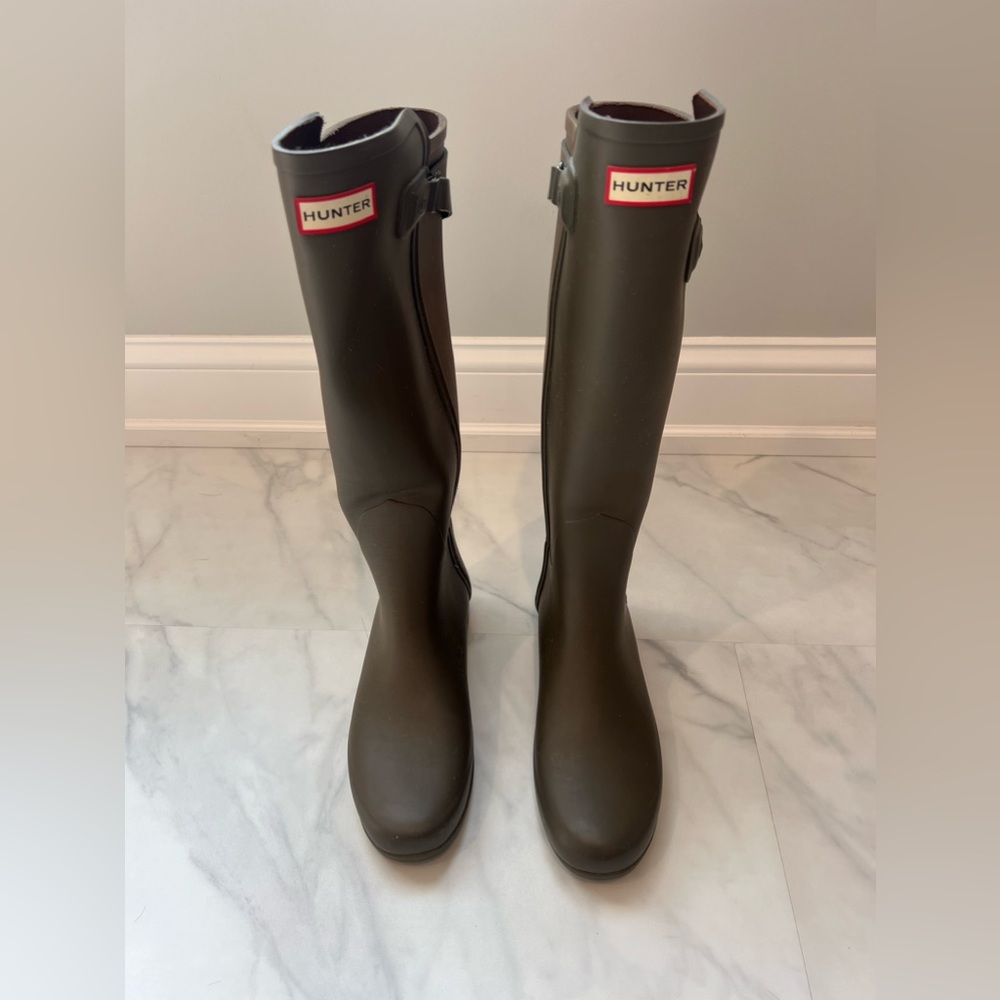 Matte Hunter Original Refined Backstrap Rain Boots Size 8